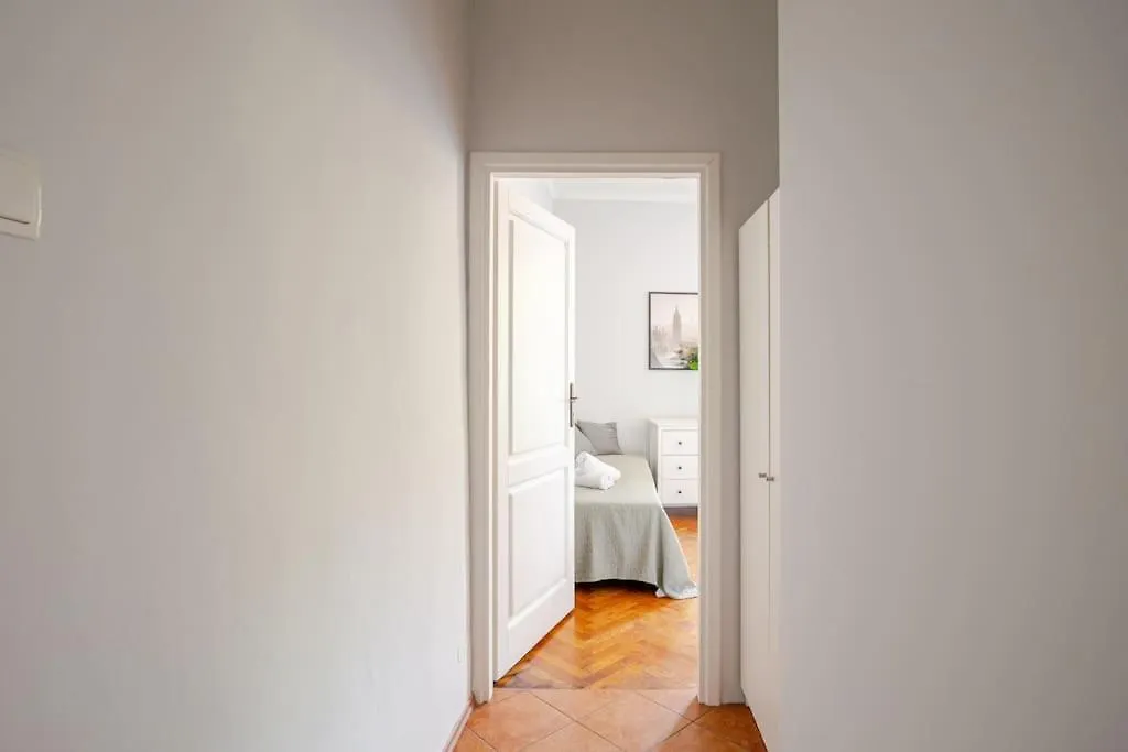 ** Aparthotel Florianska Gate Luxury Apartments Krakow Poland